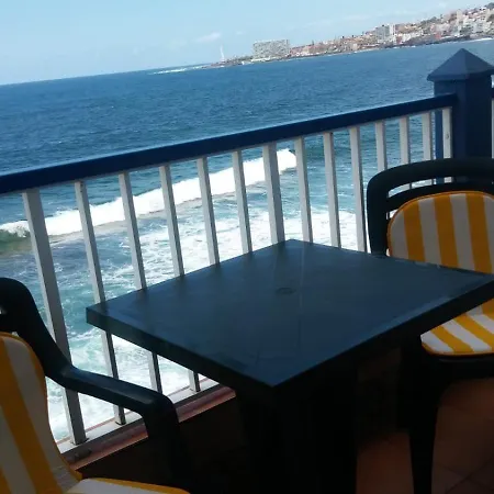 Rompe Las Olas * Бахамар